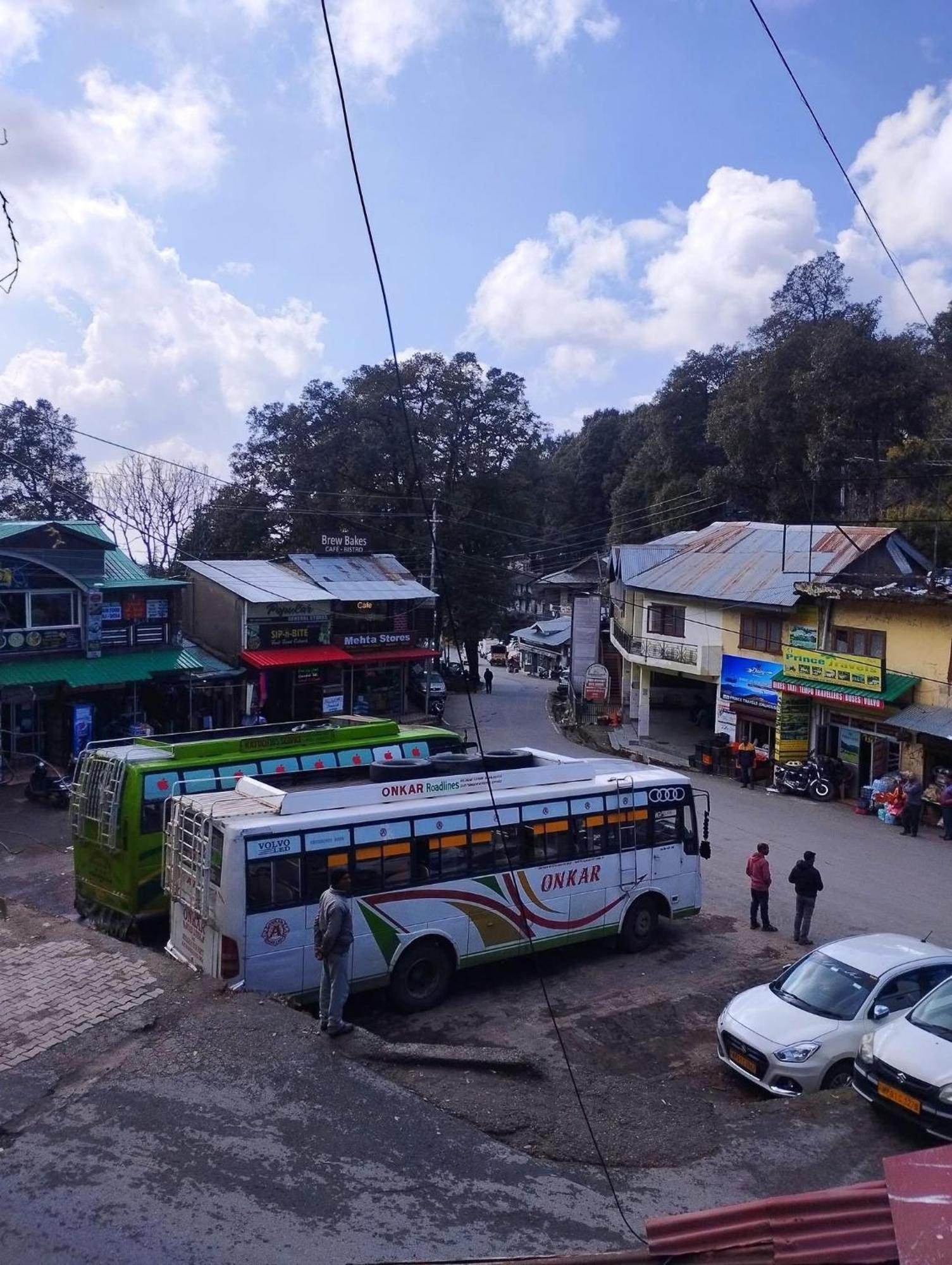 Aditya Homestay Dalhousie Exterior photo