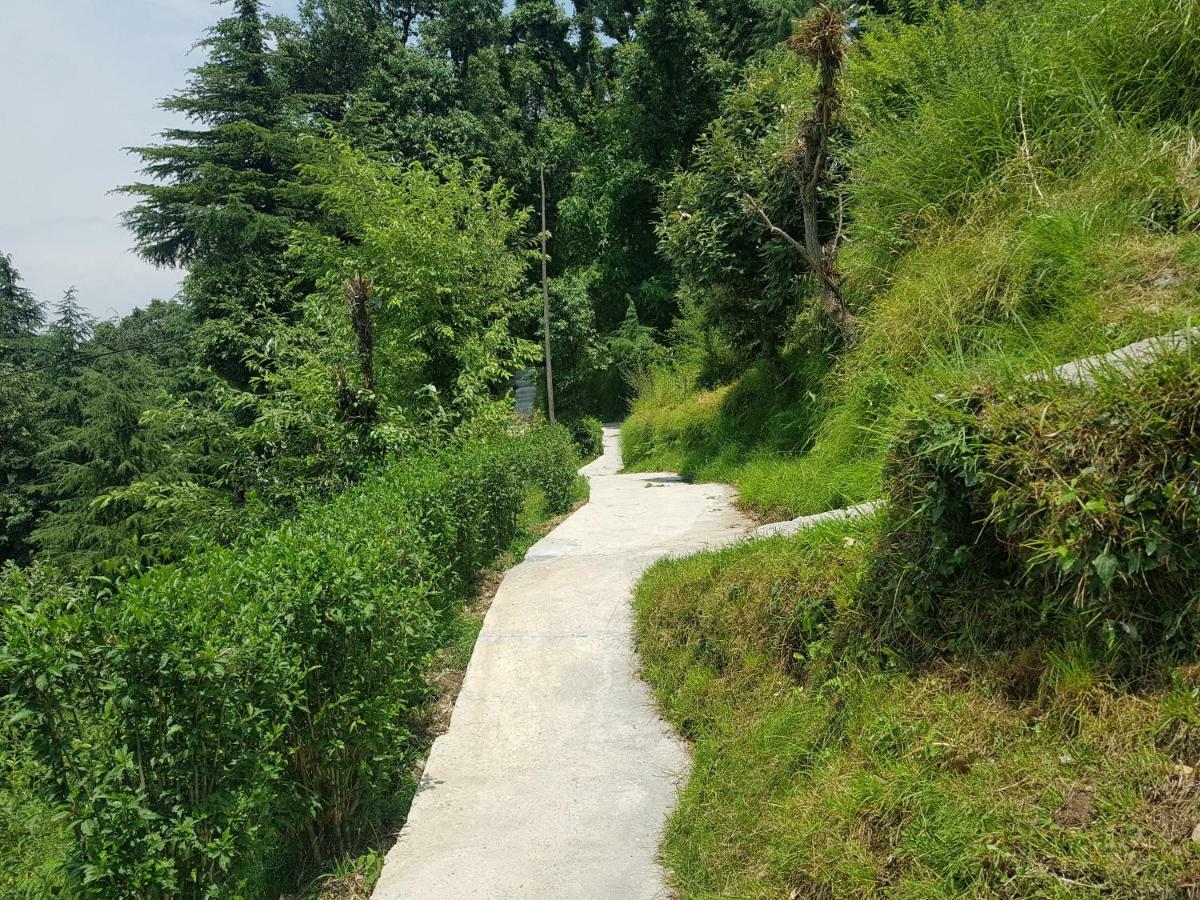Aditya Homestay Dalhousie Exterior photo