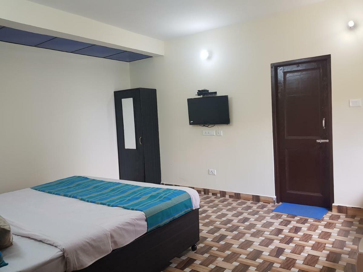 Aditya Homestay Dalhousie Exterior photo