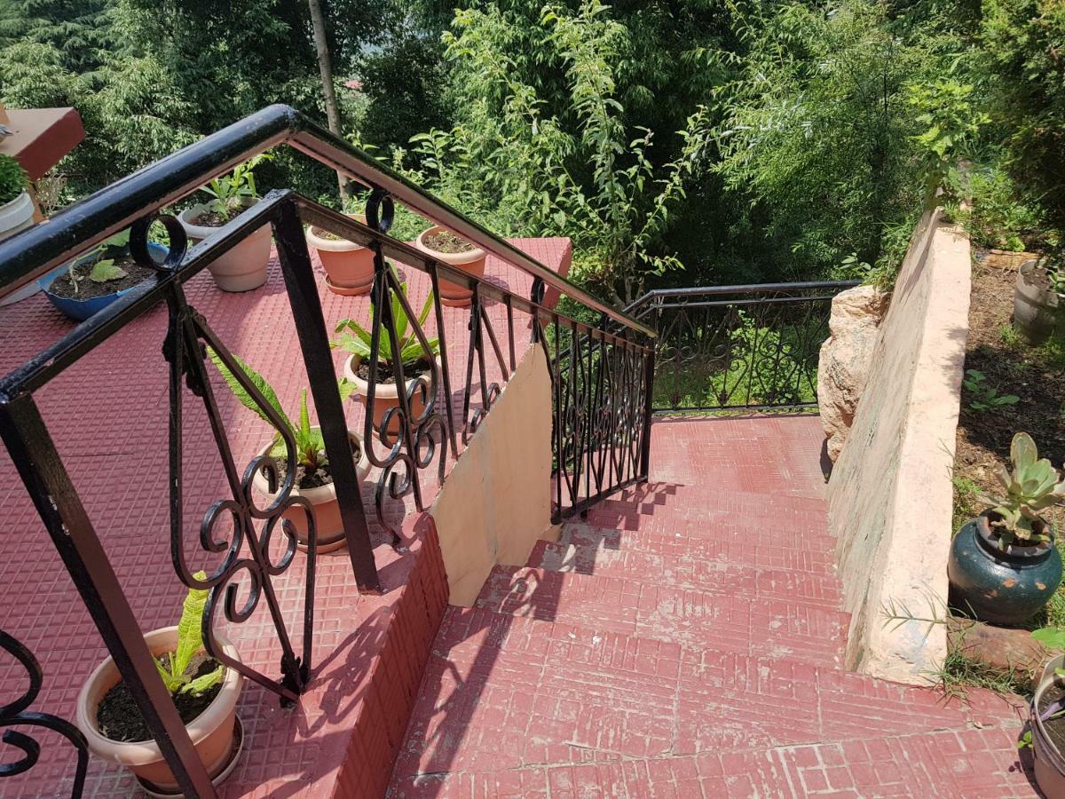 Aditya Homestay Dalhousie Exterior photo