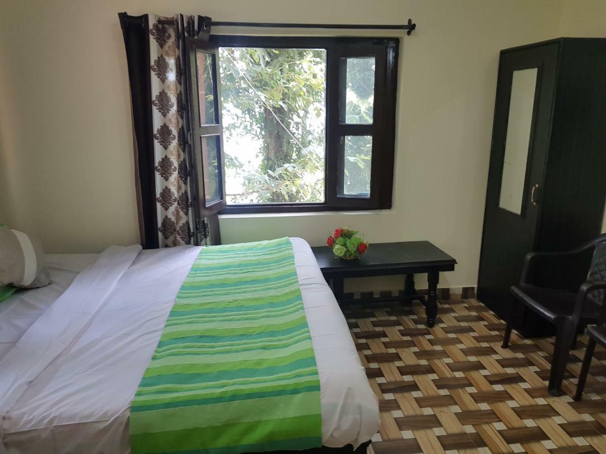 Aditya Homestay Dalhousie Exterior photo